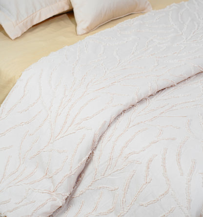 Midnight Air Threaded Comforter - Vanilla